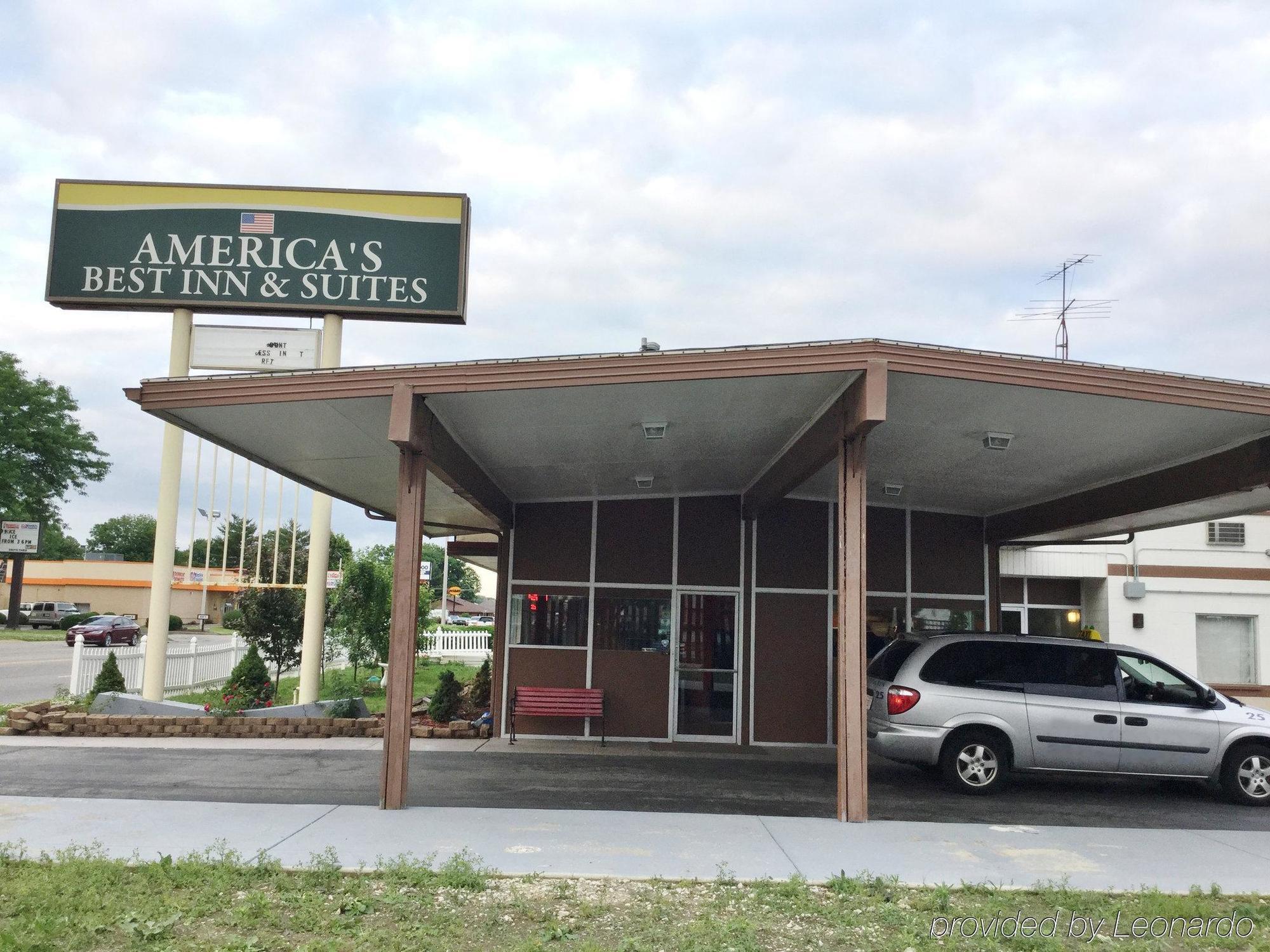 Americas Best Inn & Suites Urbana Extérieur photo