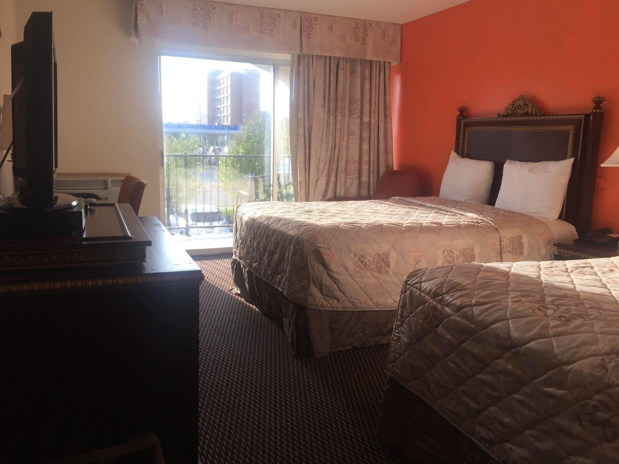 Americas Best Inn & Suites Urbana Extérieur photo